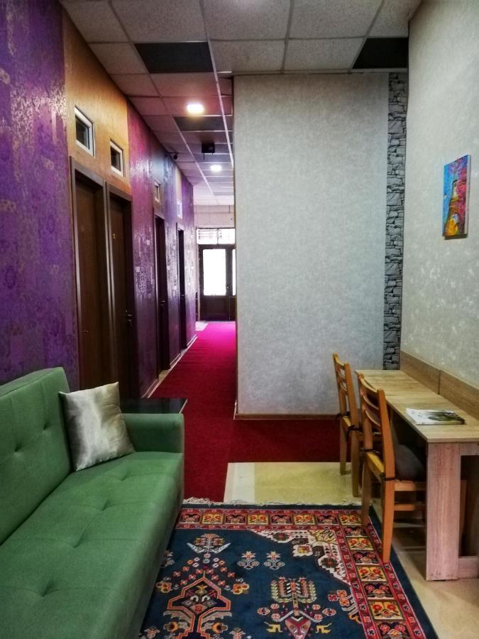 Hostel Violet Tbilisi Exterior photo