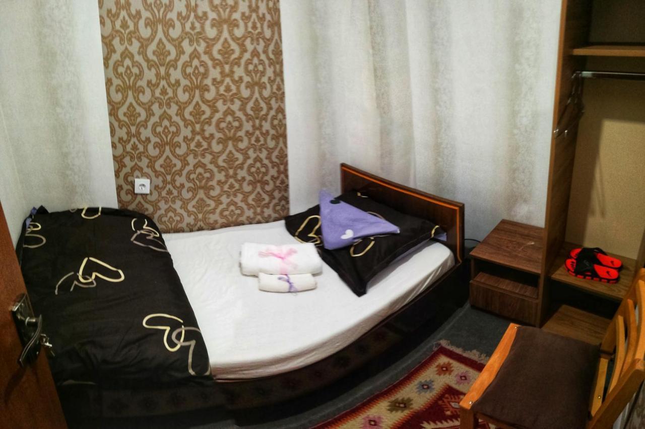 Hostel Violet Tbilisi Exterior photo